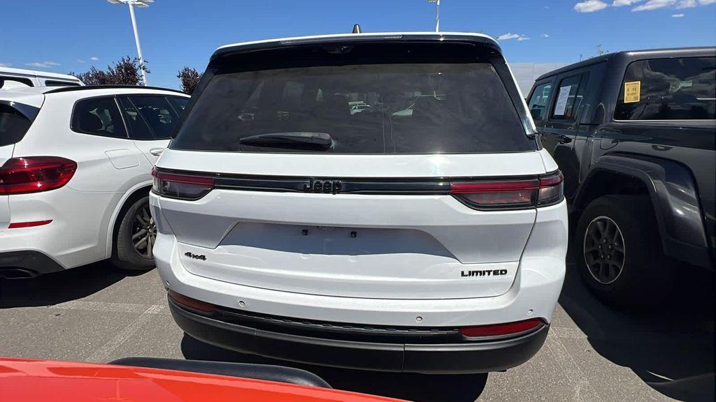 used 2023 Jeep Grand Cherokee car, priced at $33,580