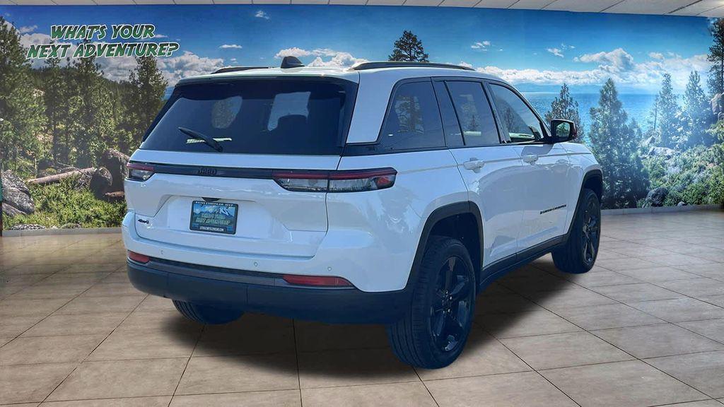 new 2026 Jeep Grand Cherokee car, priced at $43,099