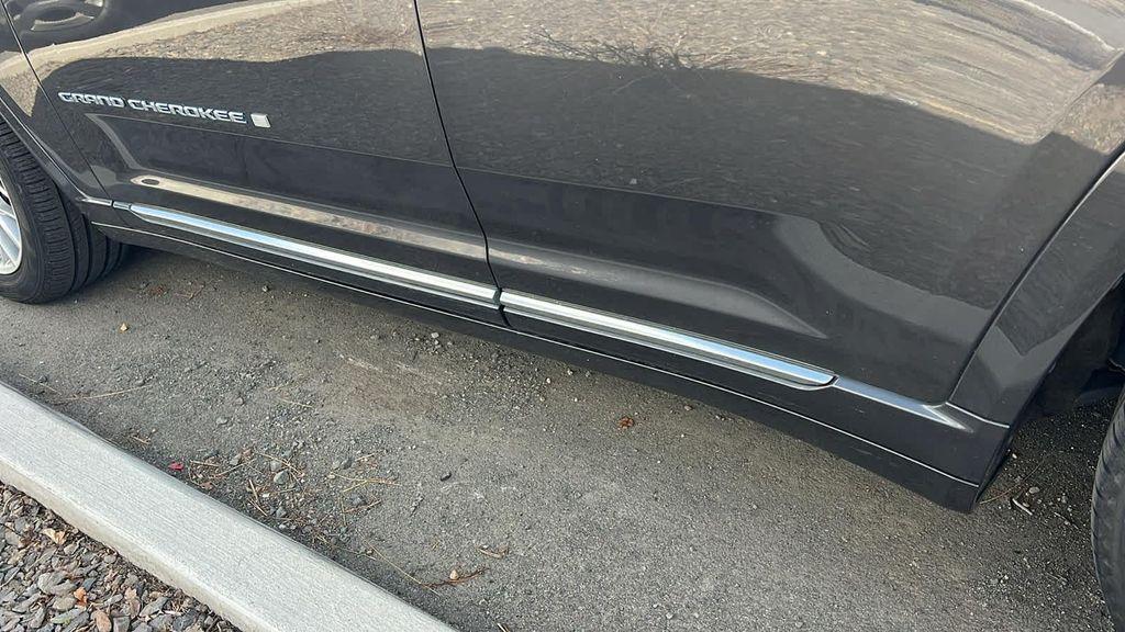 used 2022 Jeep Grand Cherokee 4xe car, priced at $38,980