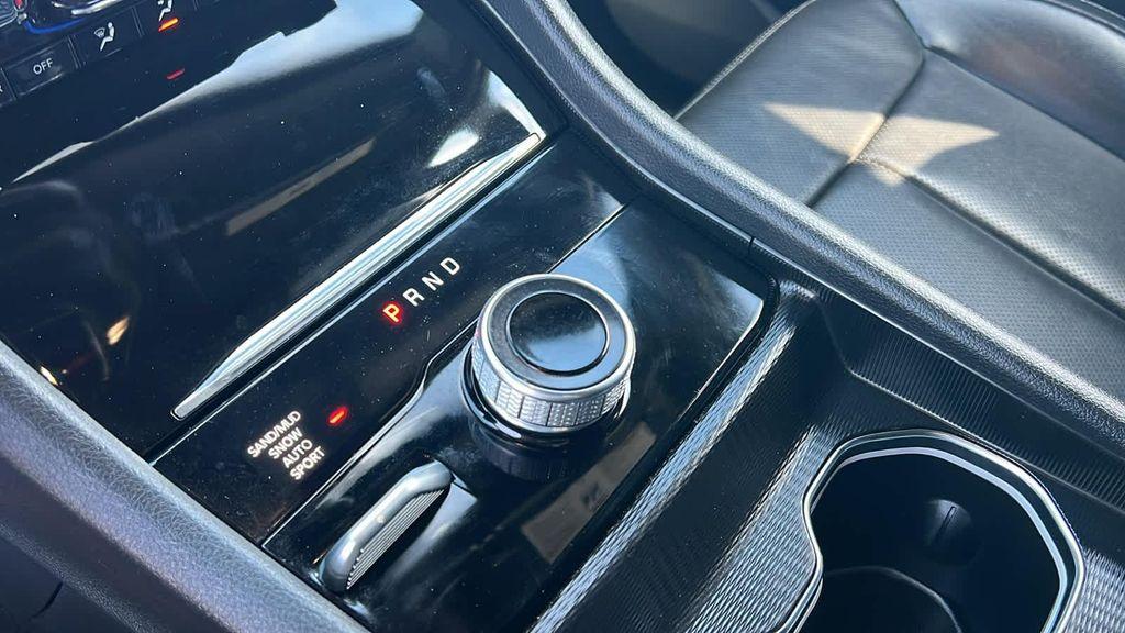 used 2024 Jeep Grand Cherokee L car, priced at $35,980