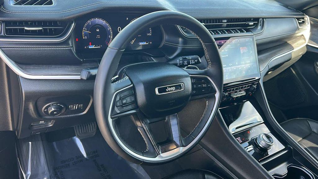 used 2024 Jeep Grand Cherokee L car, priced at $35,980