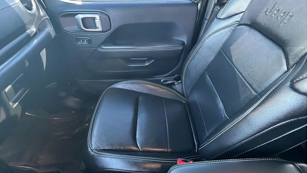 used 2019 Jeep Wrangler Unlimited car, priced at $27,980