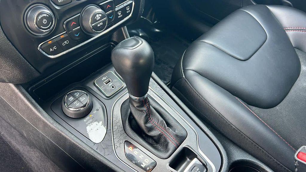 used 2022 Jeep Cherokee car, priced at $26,480