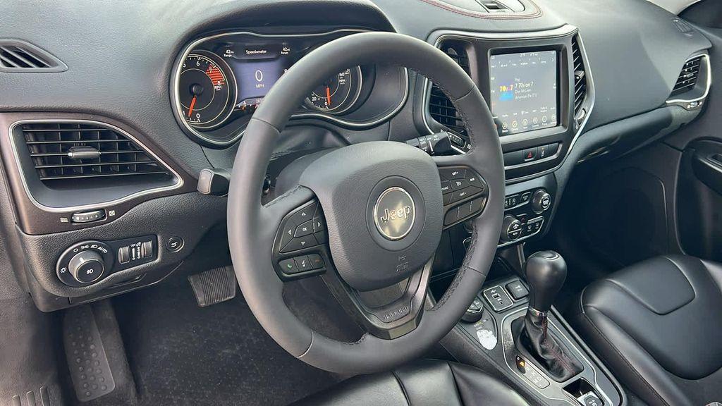 used 2022 Jeep Cherokee car, priced at $26,480