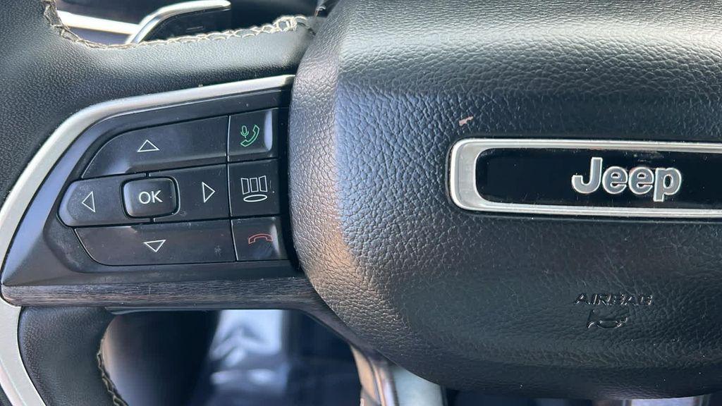 used 2023 Jeep Grand Cherokee car, priced at $28,580