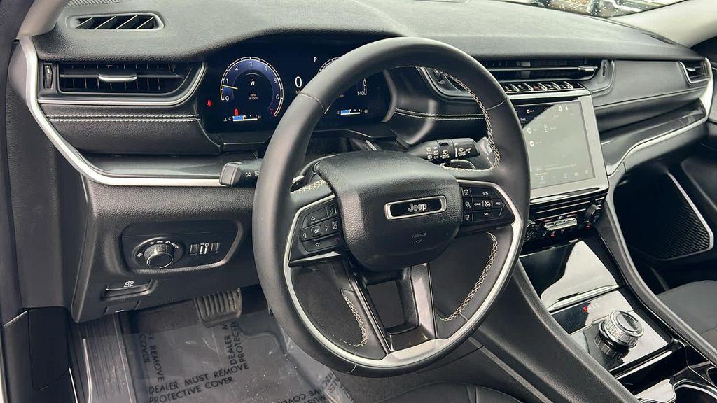 used 2022 Jeep Grand Cherokee L car, priced at $27,980