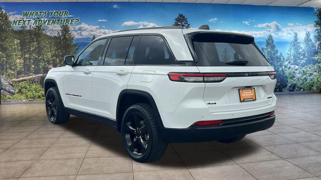 used 2023 Jeep Grand Cherokee car, priced at $30,580