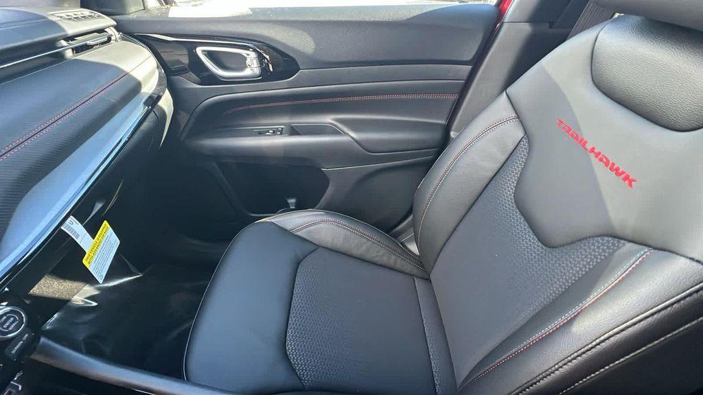 new 2026 Jeep Compass car, priced at $31,299