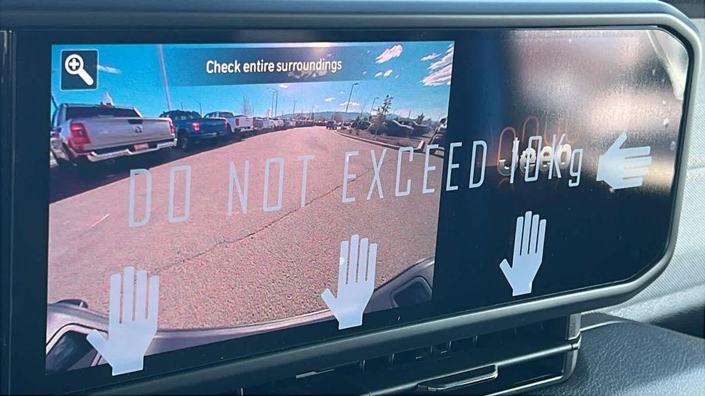 new 2026 Jeep Gladiator car, priced at $43,700