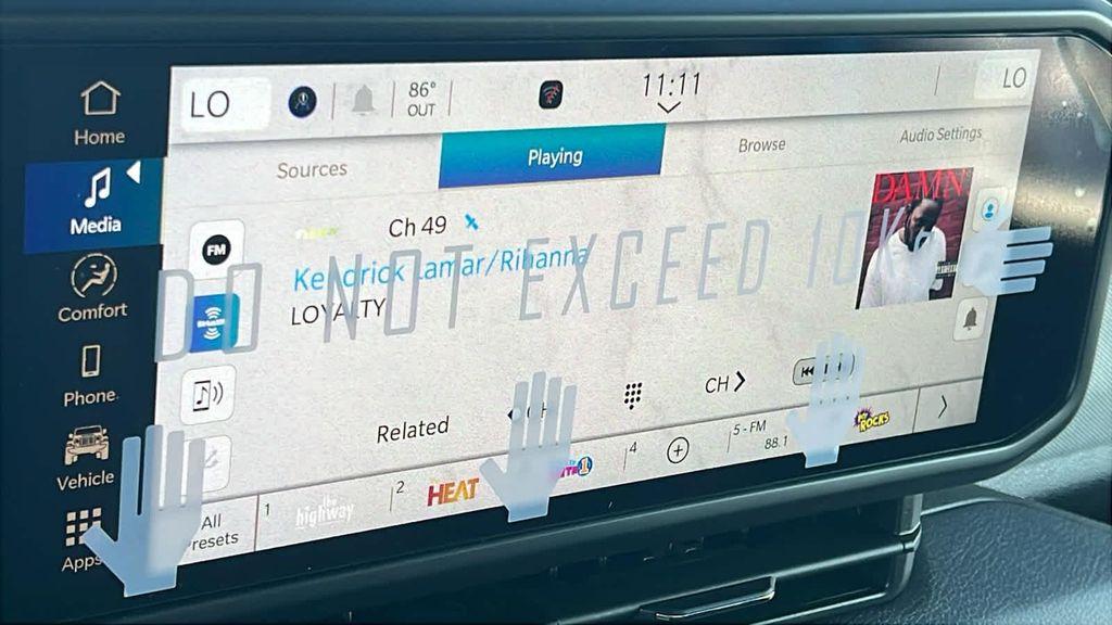 new 2026 Jeep Gladiator car, priced at $43,700