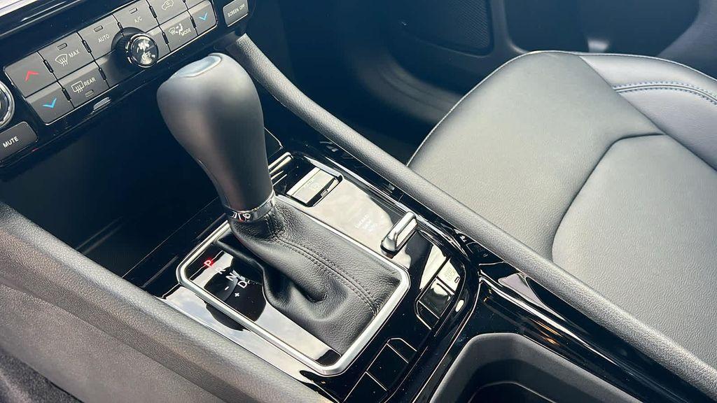 new 2026 Jeep Compass car, priced at $33,900