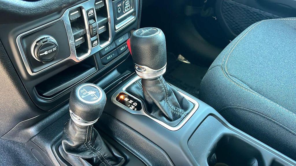 new 2026 Jeep Gladiator car, priced at $45,500