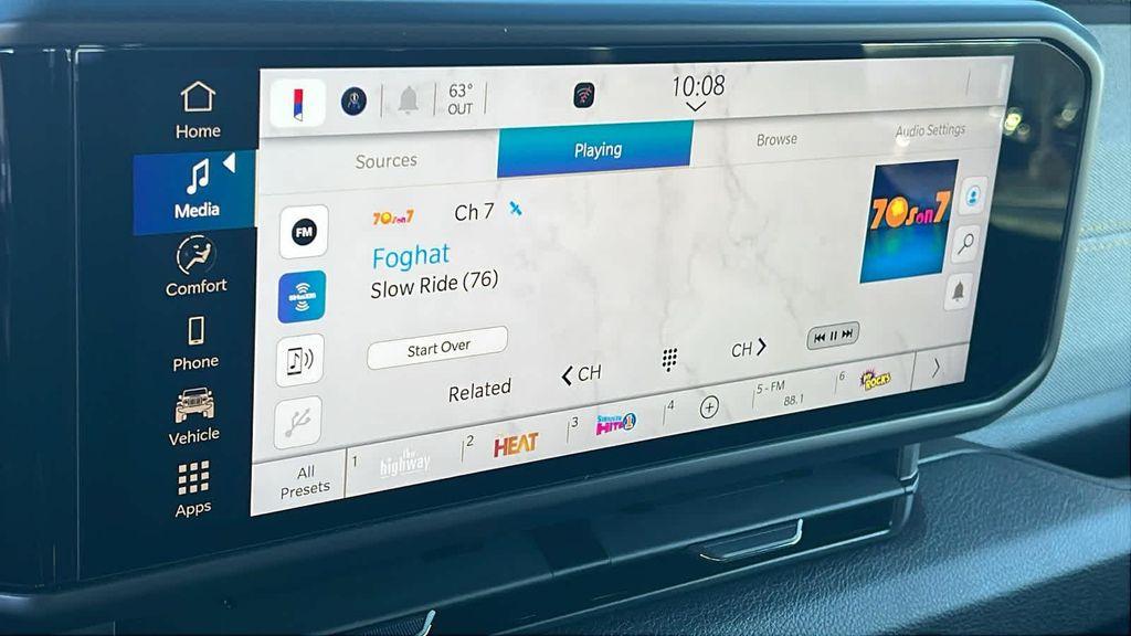 new 2026 Jeep Gladiator car, priced at $45,500