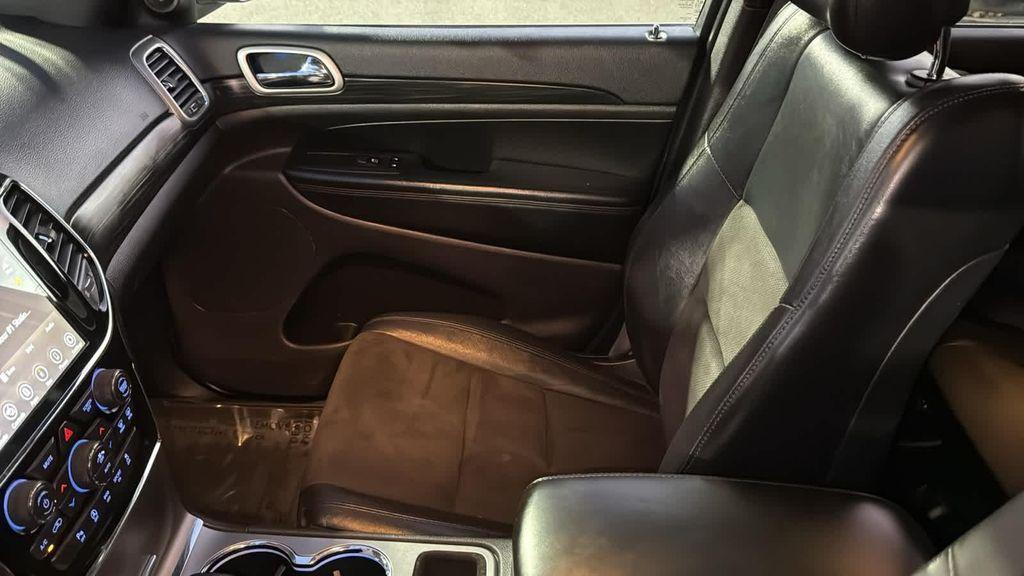 used 2020 Jeep Grand Cherokee car, priced at $17,480