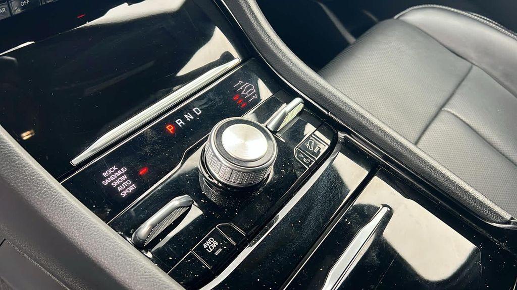 used 2025 Jeep Grand Cherokee L car, priced at $55,780