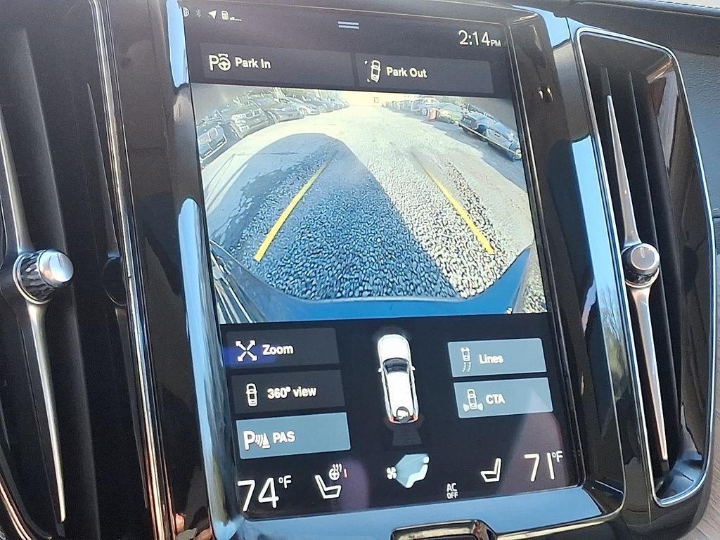 used 2018 Volvo XC60 car, priced at $16,500