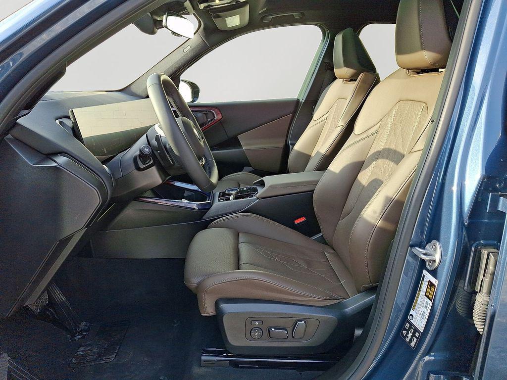 used 2025 BMW X3 car, priced at $46,000