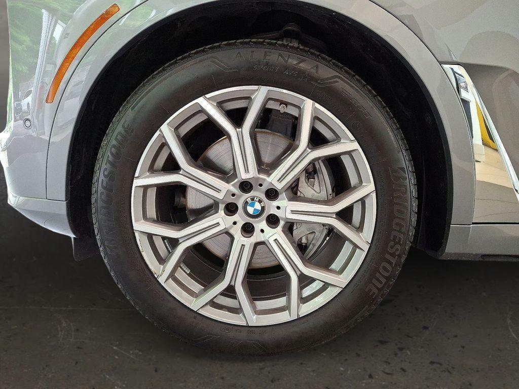 used 2025 BMW X7 car, priced at $72,500