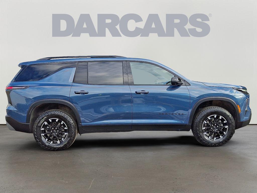 used 2025 Chevrolet Traverse car, priced at $42,700
