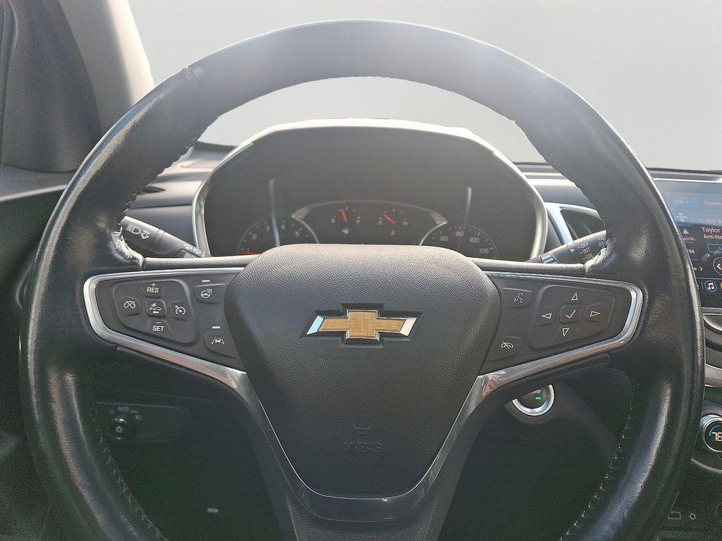 used 2022 Chevrolet Equinox car, priced at $16,000