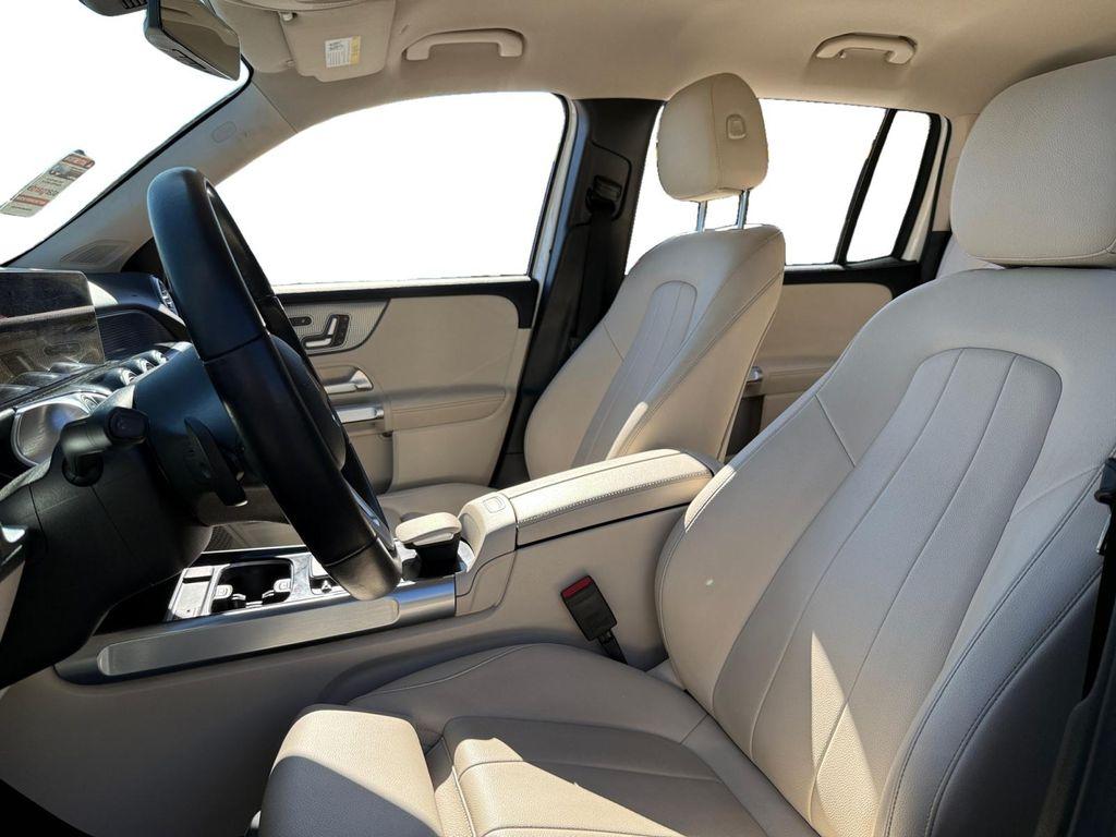 used 2021 Mercedes-Benz GLB 250 car, priced at $20,999