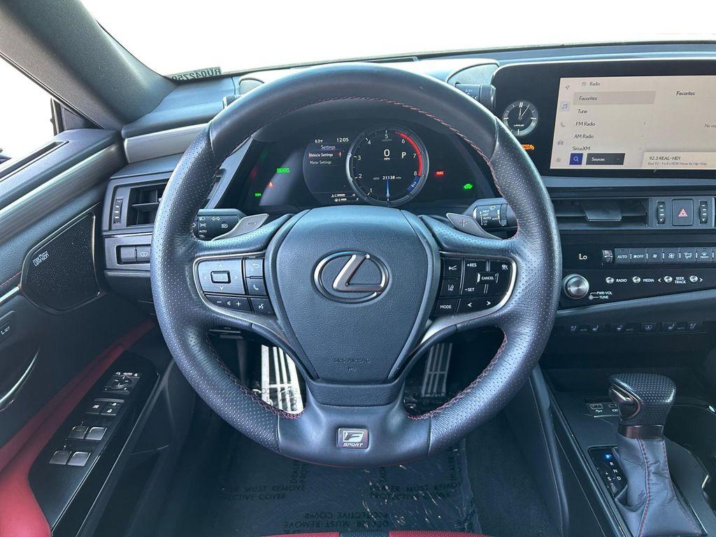 used 2024 Lexus ES 300h car, priced at $41,299