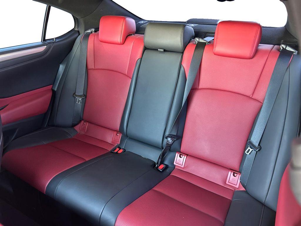 used 2024 Lexus ES 300h car, priced at $41,299