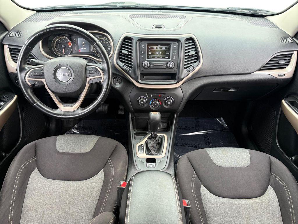 used 2018 Jeep Cherokee car, priced at $10,899