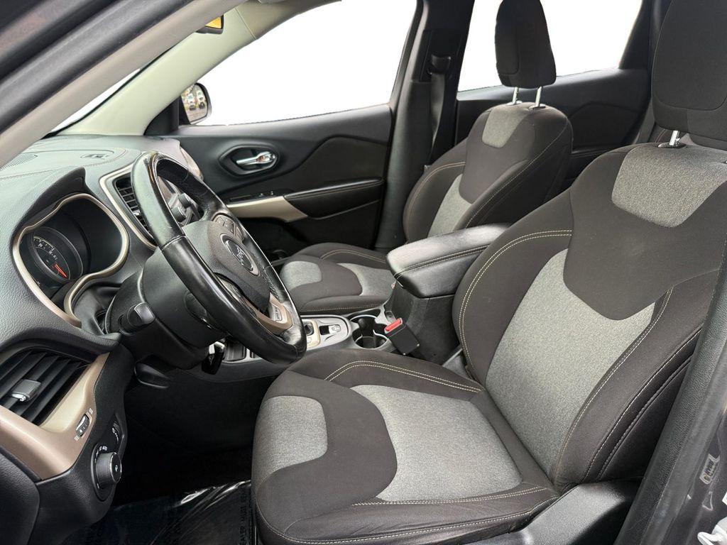 used 2018 Jeep Cherokee car, priced at $10,899