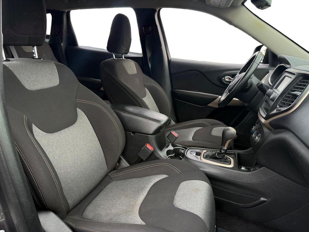 used 2018 Jeep Cherokee car, priced at $10,899