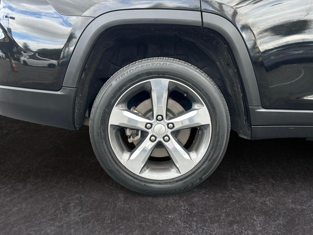 used 2022 Jeep Grand Cherokee L car, priced at $27,499