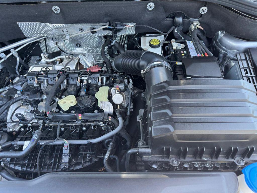 used 2024 Volkswagen Atlas car, priced at $33,999