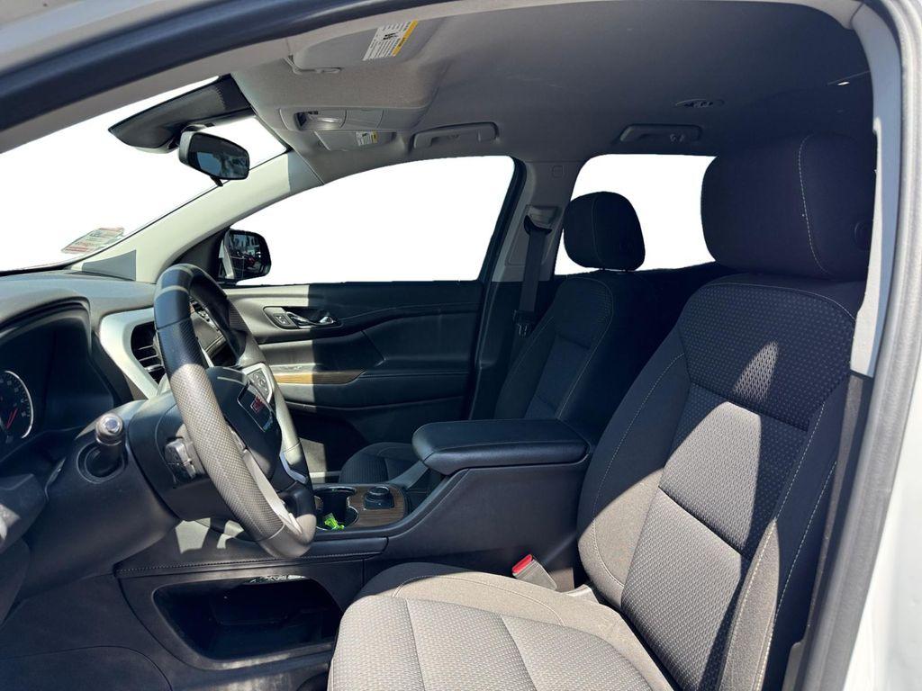 used 2022 GMC Acadia car, priced at $26,599