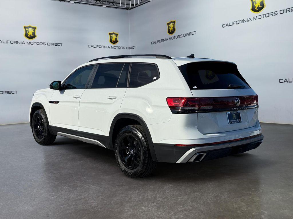 used 2025 Volkswagen Atlas car, priced at $34,999