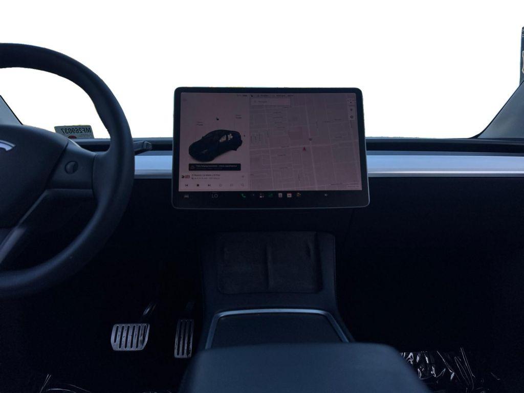 Tesla Model Y view 11