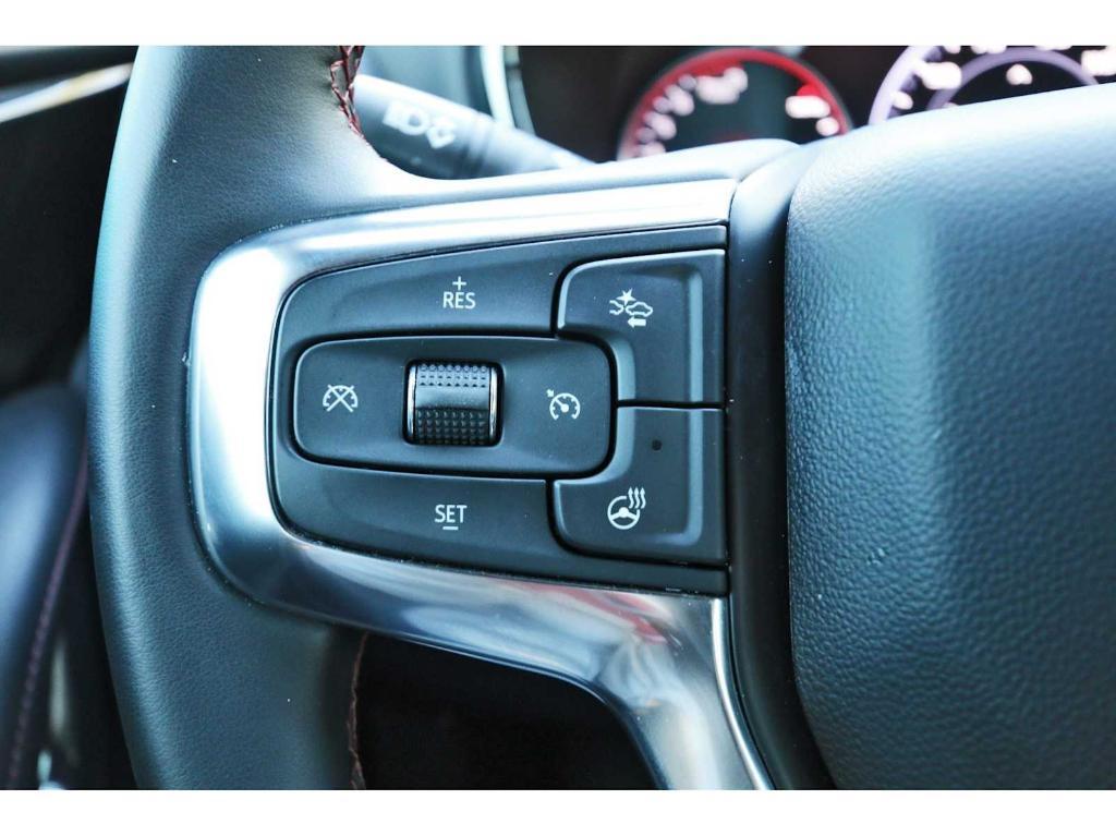 used 2025 Chevrolet Blazer car, priced at $30,998