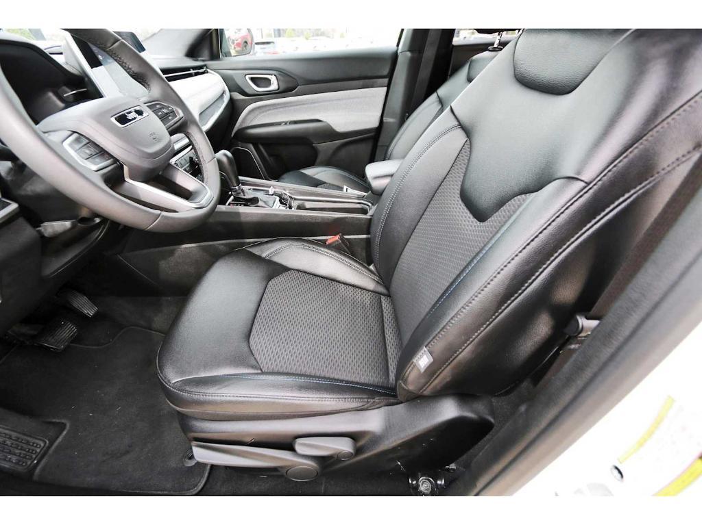 used 2025 Jeep Compass car, priced at $22,998