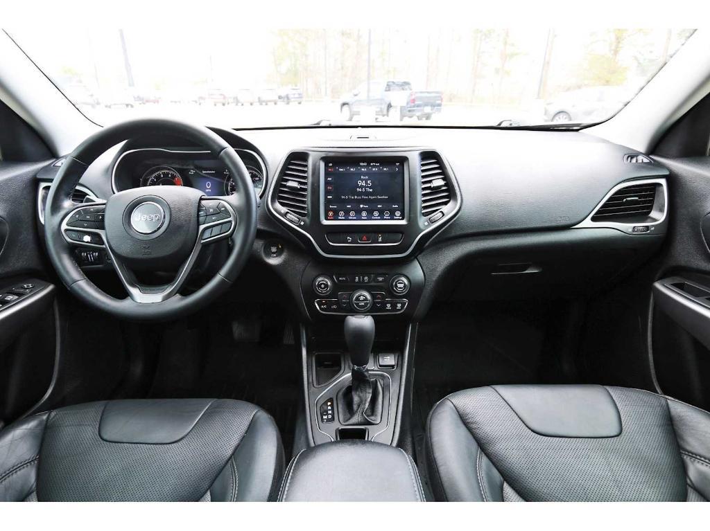 used 2021 Jeep Cherokee car, priced at $18,499