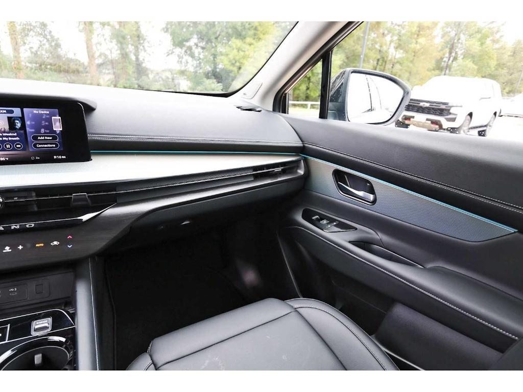 used 2025 Nissan Murano car, priced at $32,998