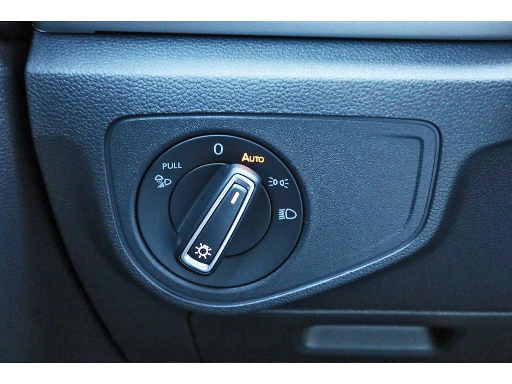 used 2022 Volkswagen Atlas Cross Sport car, priced at $23,998