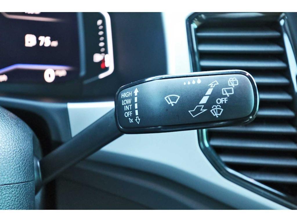 used 2022 Volkswagen Atlas Cross Sport car, priced at $23,998