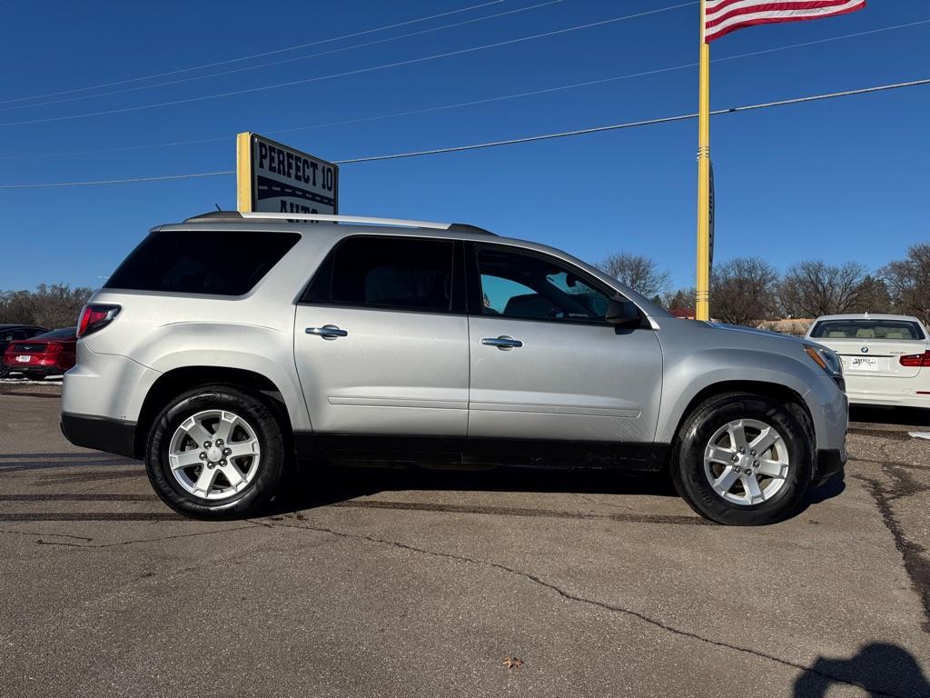used 2015 GMC Acadia car, priced at $9,995