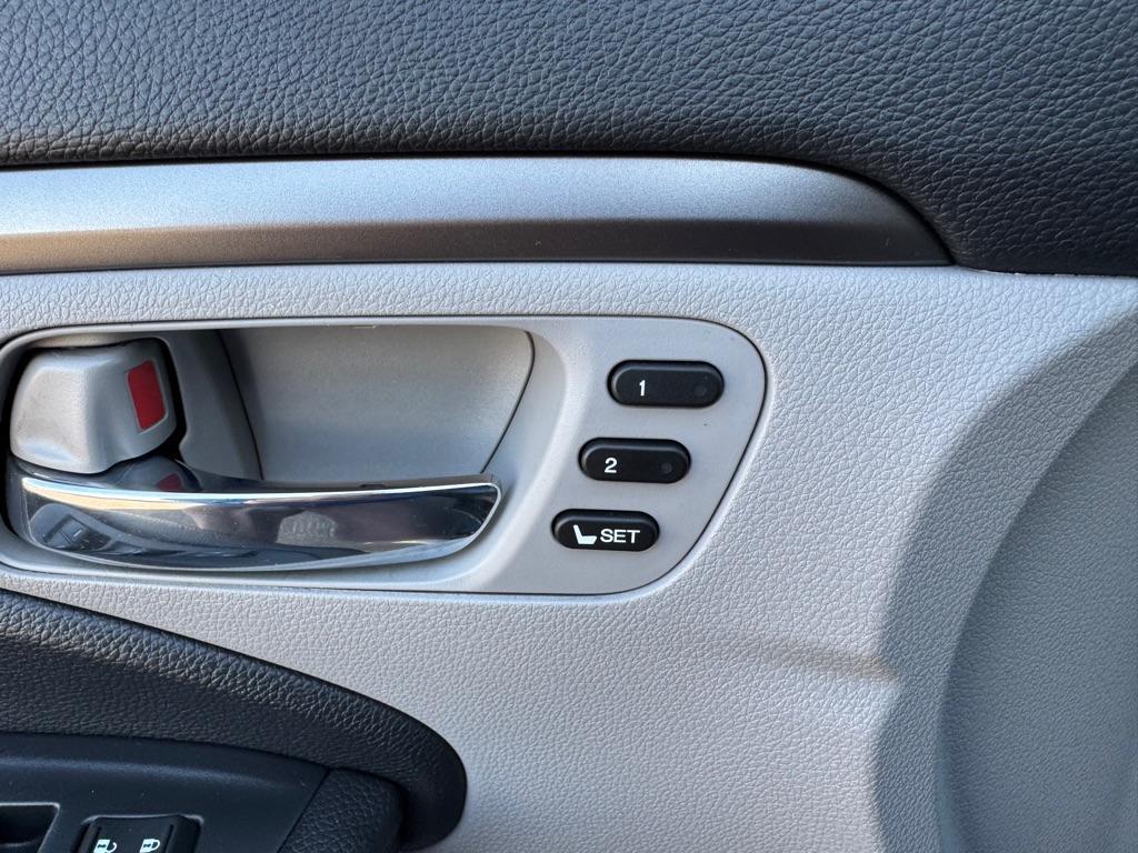 used 2021 Honda Pilot car, priced at $20,995