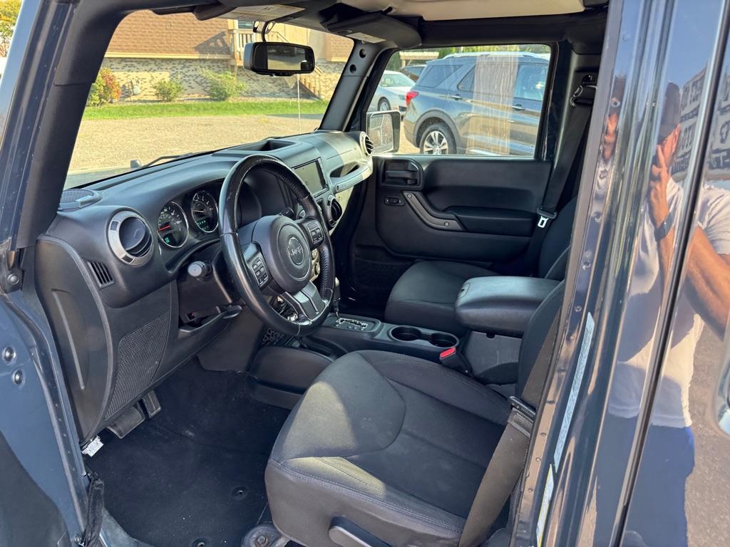 used 2016 Jeep Wrangler Unlimited car, priced at $19,995