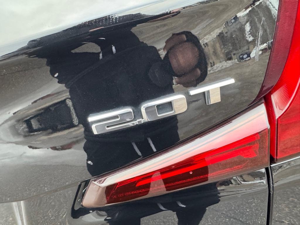 used 2019 Cadillac XT4 car, priced at $11,995