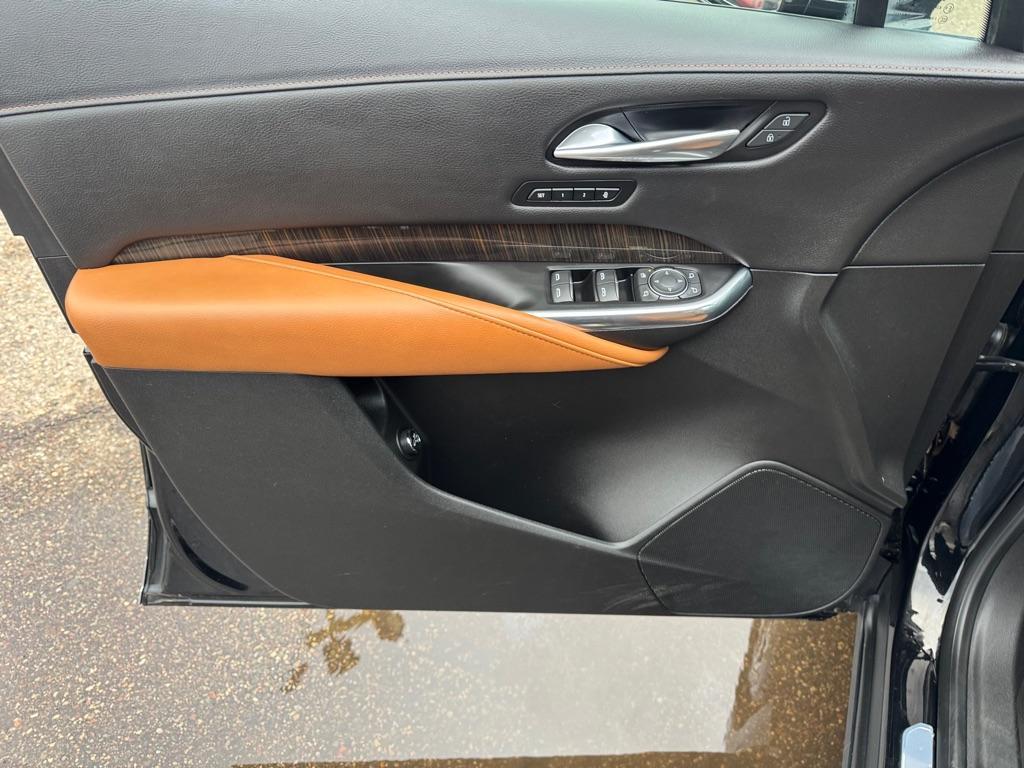 used 2019 Cadillac XT4 car, priced at $11,995