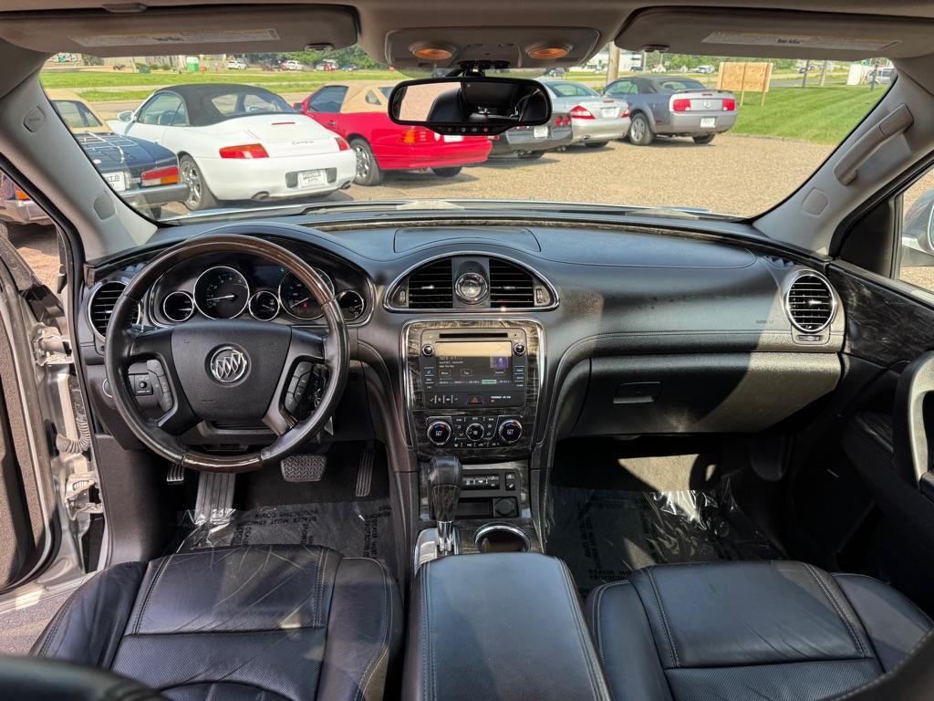 2013 Silver Buick Enclave