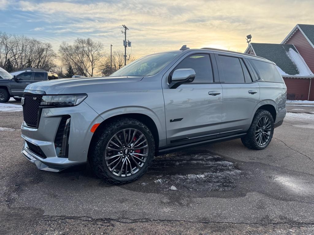 used 2024 Cadillac Escalade car, priced at $129,995