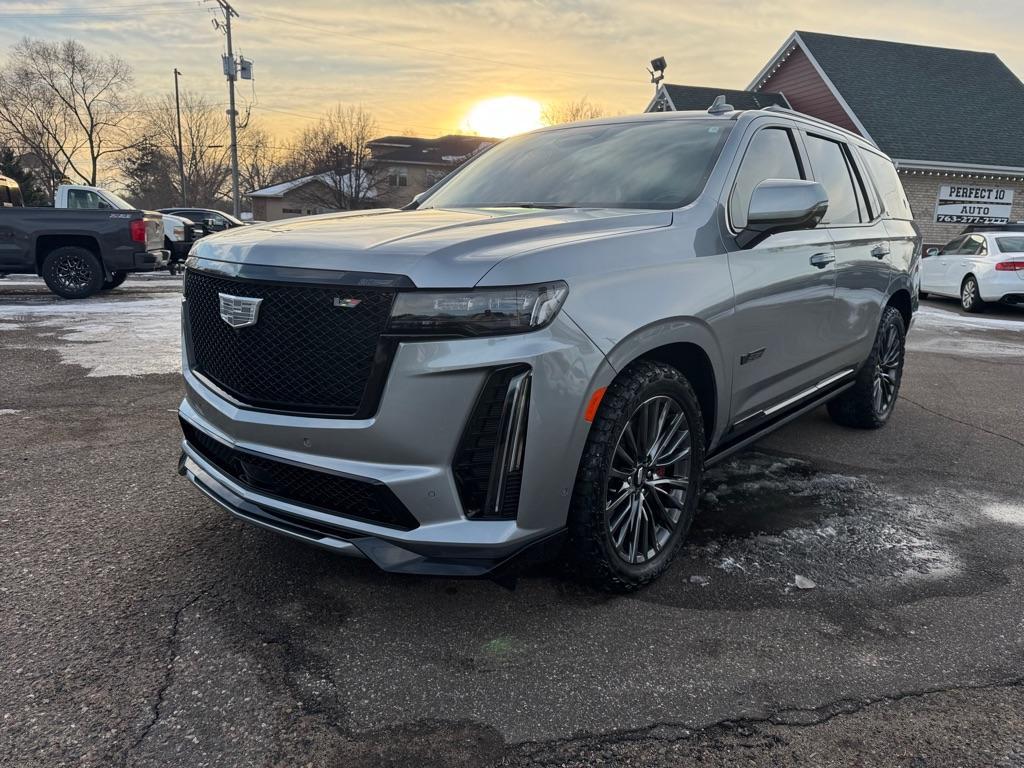 used 2024 Cadillac Escalade car, priced at $129,995