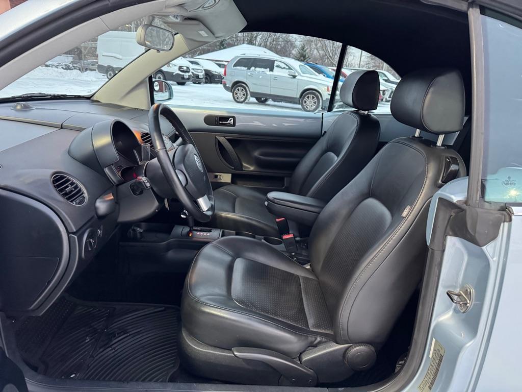 used 2009 Volkswagen New Beetle car, priced at $8,495